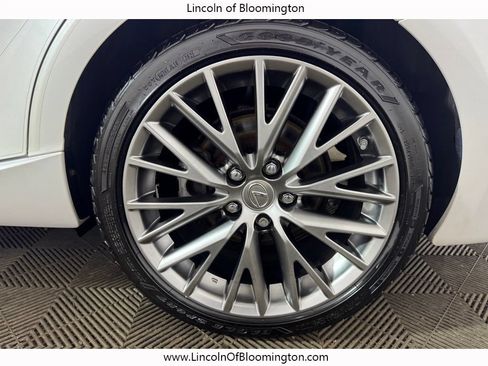 Used 2015 Lexus IS 250 AWD w/ Premium Package image 22