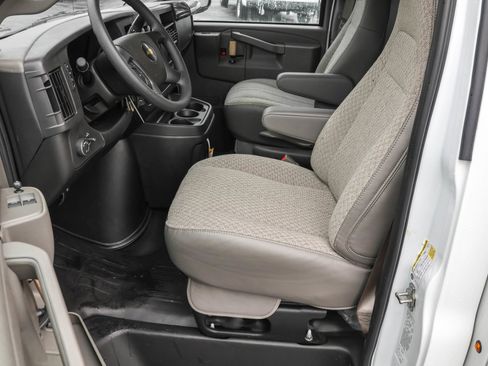 New 2025 Chevrolet Express 3500 w/ Power Convenience Package RWD image 21