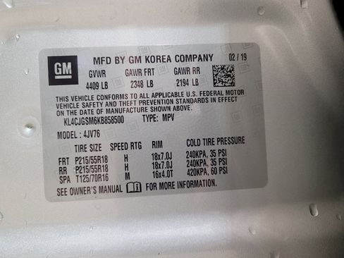 Used 2019 Buick Encore Essence w/ Safety Package II image 33