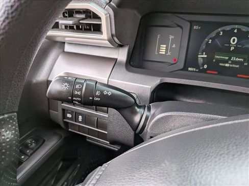 Used 2025 Toyota Tacoma SR5 RWD image 15