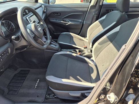 Used 2025 Nissan Versa S w/ Trunk Package FWD image 14