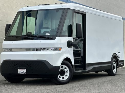 Used 2023 Chevrolet Brightdrop 600 w/ Active Safety Package 2 AWD/4WD image 8