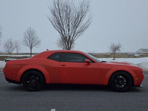 Used 2021 Dodge Challenger R/T Scat Pack image 10