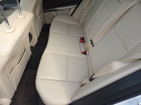 Used 2015 Mercedes-Benz GLK 350 4MATIC image 17