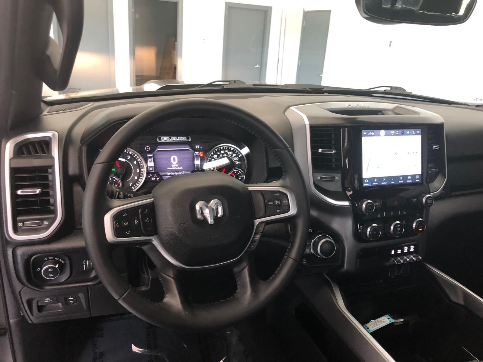 Used 2022 RAM 1500 Big Horn AWD/4WD image 13