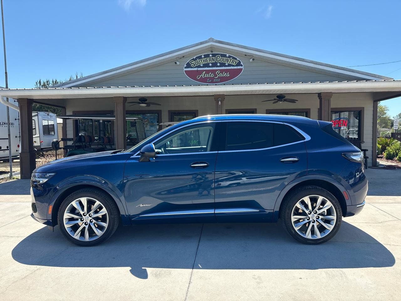 Used 2023 Buick Envision Avenir FWD image 8