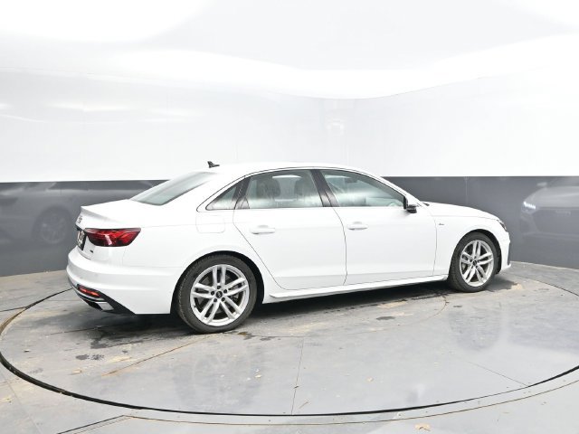 Used 2024 Audi A4 2.0T Premium Plus AWD/4WD image 2