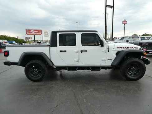 Used 2023 Jeep Gladiator Mojave w/ Cold Weather Group AWD/4WD image 4