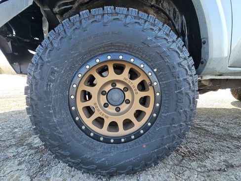 Used 2018 Toyota Tacoma TRD Sport image 13