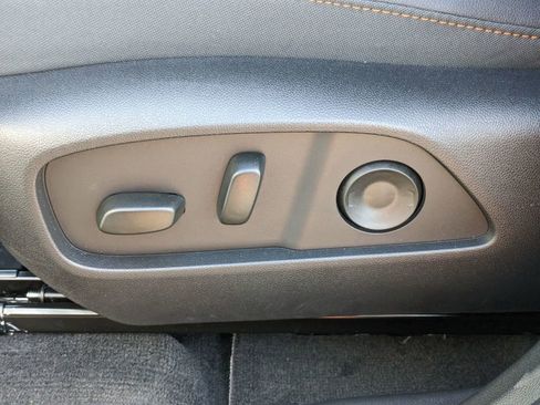 New 2026 Chevrolet Equinox ACTIV w/ Convenience Package III image 17