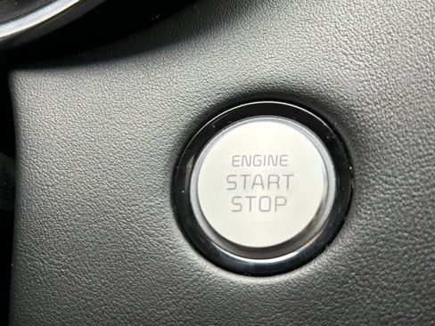 Certified 2023 Kia Stinger GT2 image 22