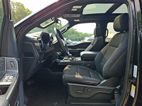 Used 2022 Ford F150 XLT w/ Equipment Group 302A High AWD/4WD image 13