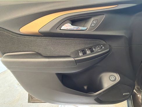 Used 2022 Chevrolet TrailBlazer ACTIV w/ Sun and Liftgate Package FWD image 20