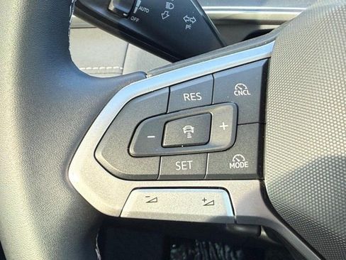New 2026 Volkswagen Tiguan SE AWD/4WD image 10