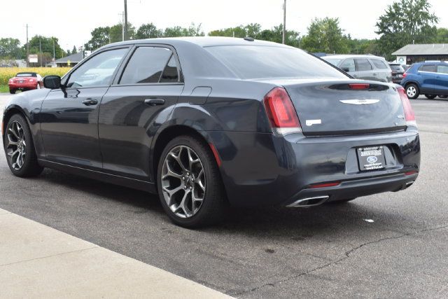 Used 2017 Chrysler 300 S RWD image 16