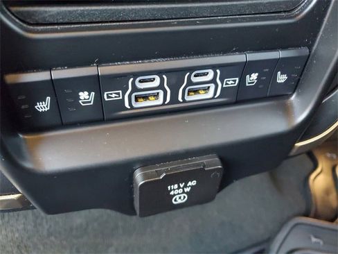 Used 2022 RAM 1500 Limited image 11