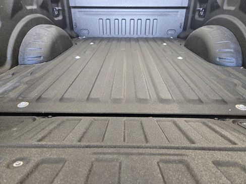 Certified 2023 Ford F250 Lariat w/ Lariat Ultimate Package AWD/4WD image 32