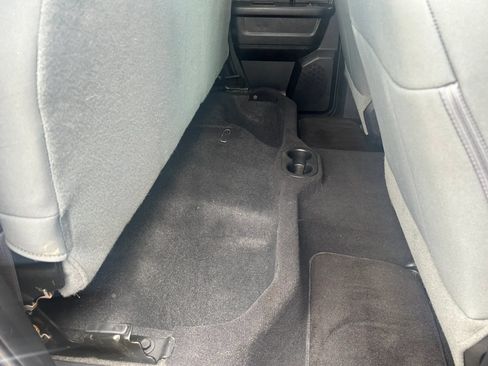 Used 2018 RAM 1500 Express AWD/4WD image 19