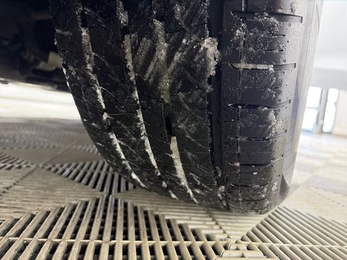 Used 2025 Subaru Legacy Premium image 12