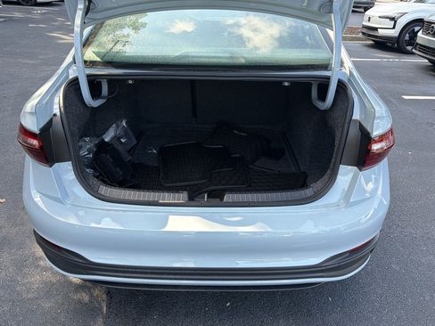Used 2026 Volkswagen Jetta Sport FWD image 34