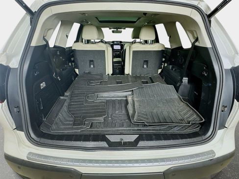 Used 2020 Subaru Ascent Limited w/ Technology Package image 34