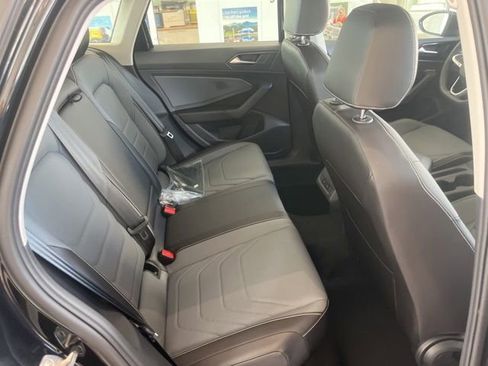 New 2025 Volkswagen Jetta SEL image 27