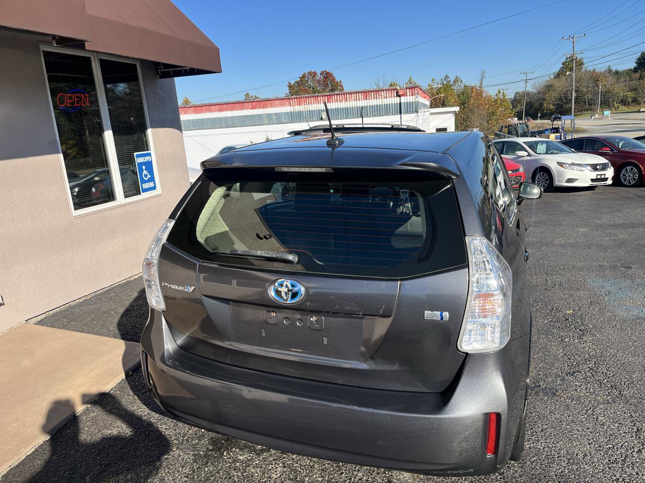 Used 2013 Toyota Prius V Three FWD image 7