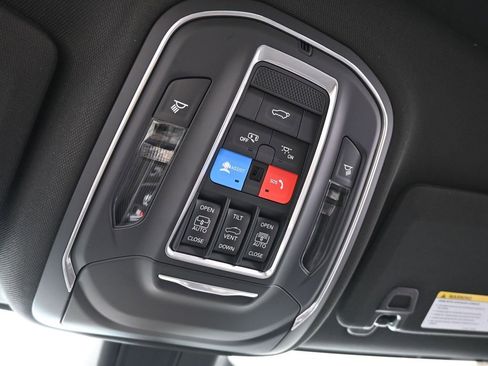 New 2026 Jeep Grand Cherokee Limited w/ Limited Altitude Package RWD image 21