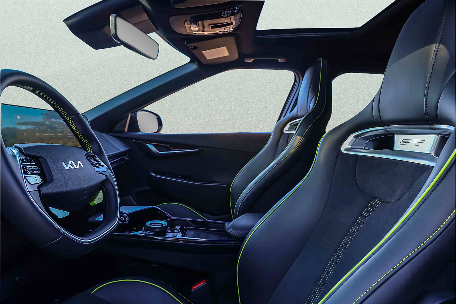 Certified 2023 Kia EV6 GT AWD/4WD image 9