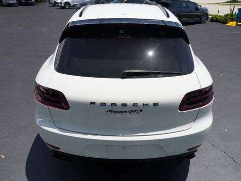 Used 2018 Porsche Macan GTS AWD/4WD image 11