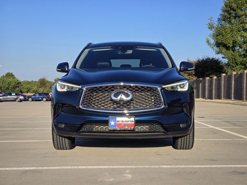 Used 2023 INFINITI QX50 Luxe FWD image 2