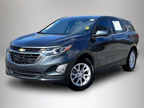 Certified 2020 Chevrolet Equinox LT w/ Driver Convenience Package image 5