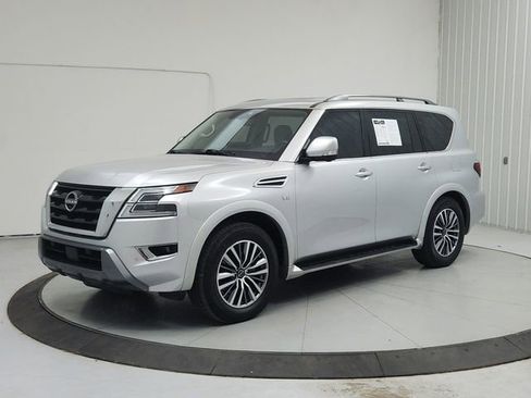 Used 2022 Nissan Armada SL AWD/4WD image 3