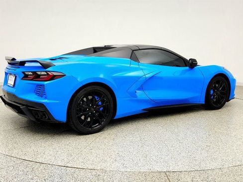 Used 2023 Chevrolet Corvette Stingray Premium Conv w/ Z51 Performance Package RWD image 5