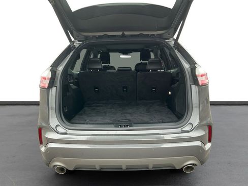 Used 2021 Ford Edge Titanium w/ Equipment Group 301A image 24