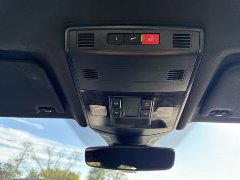 Used 2025 Volkswagen Jetta Sport image 21