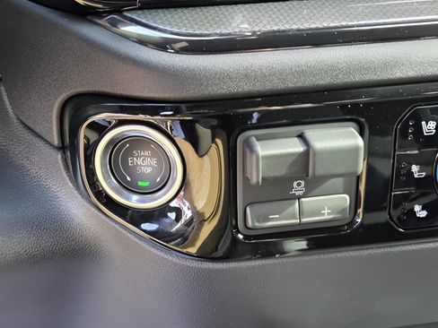 New 2026 Chevrolet Silverado 2500 ZR2 w/ LPO, Dark Essentials Package image 22