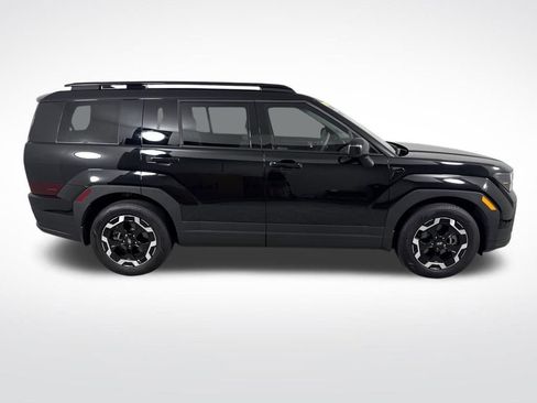 Used 2025 Hyundai Santa Fe SEL image 2