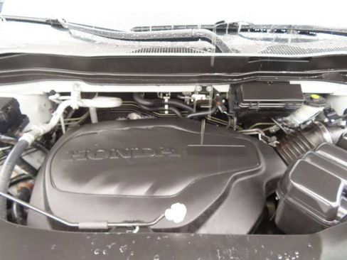 Used 2021 Honda Passport Sport image 37