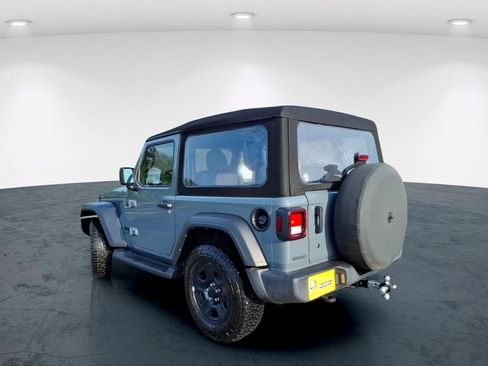 Used 2024 Jeep Wrangler Sport AWD/4WD image 12
