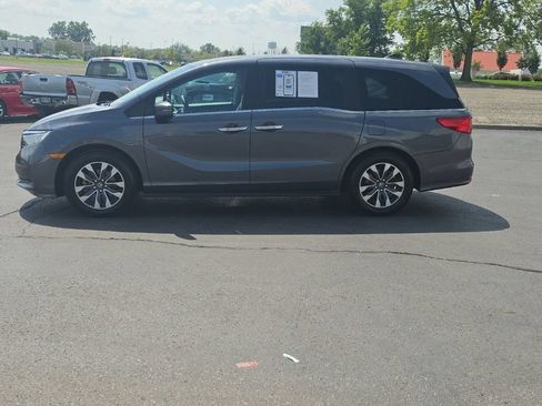 Certified 2024 Honda Odyssey EX-L image 4