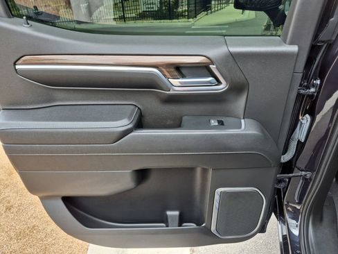 Used 2023 Chevrolet Silverado 1500 LT image 17