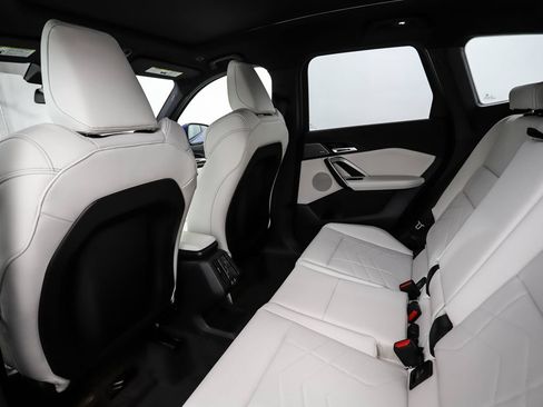 New 2026 BMW X1 xDrive28i w/ Technology Package AWD/4WD image 21