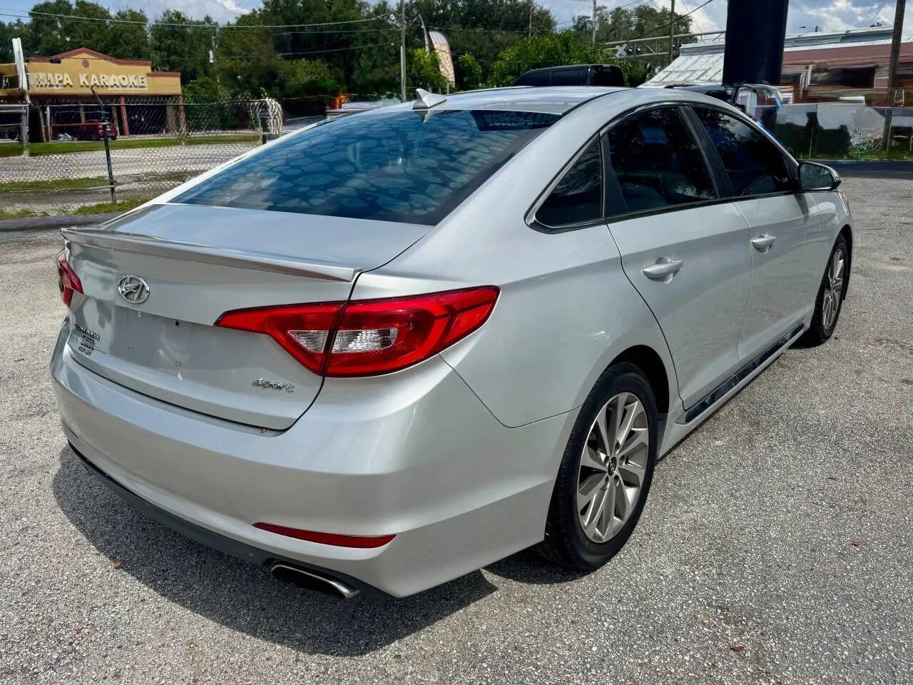 Used 2015 Hyundai Sonata Sport FWD image 4