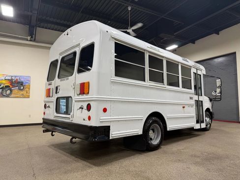 Used 2019 Chevrolet Express 3500 w/ School Bus Package image 5