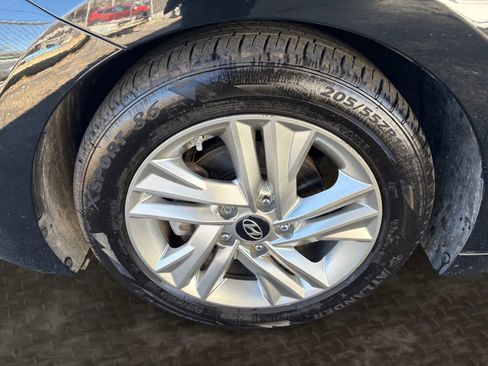 Used 2019 Hyundai Elantra Value Edition w/ Cargo Package FWD image 34