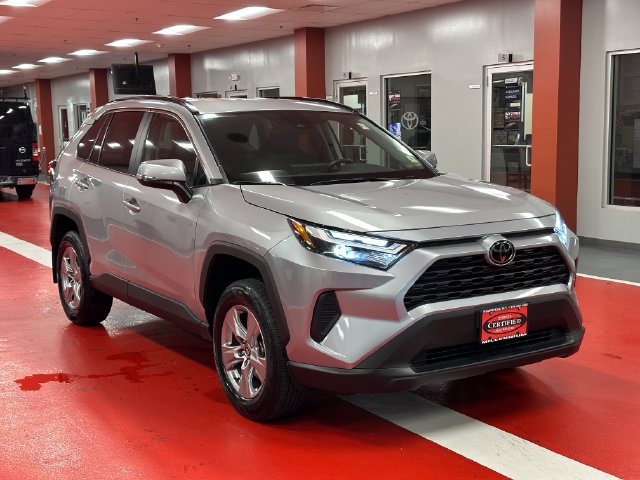 Certified 2025 Toyota RAV4 XLE AWD/4WD image 2