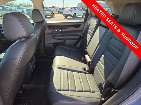 Used 2025 Honda CR-V EX-L image 10
