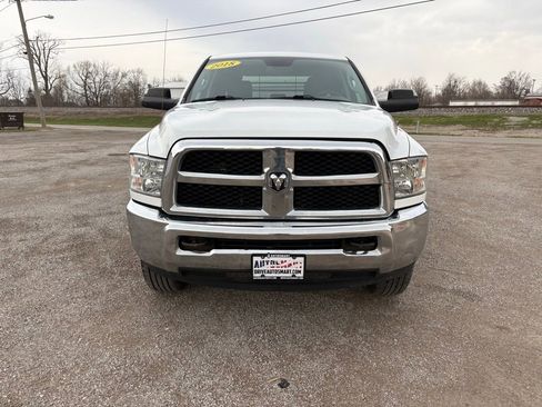 Used 2018 RAM 2500 Tradesman w/ Chrome Appearance Group image 8