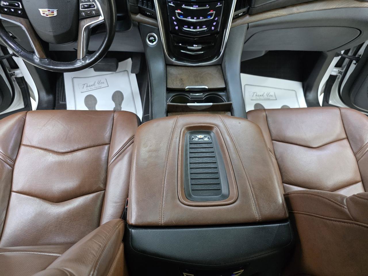 Used 2019 Cadillac Escalade Premium Luxury AWD/4WD image 31